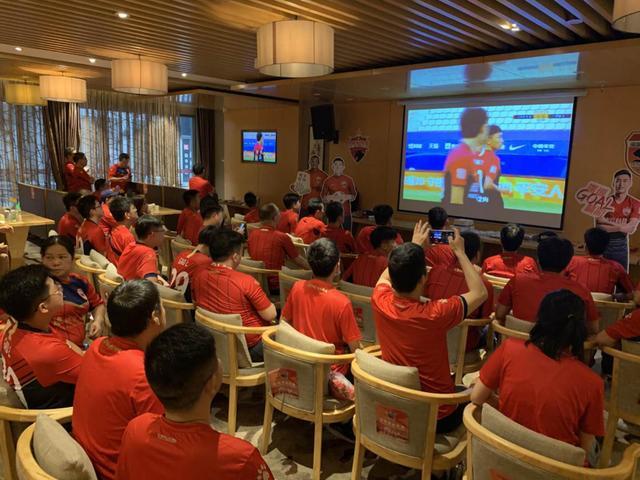 leyusport-关注足球赛事，球迷狂热汇聚一堂