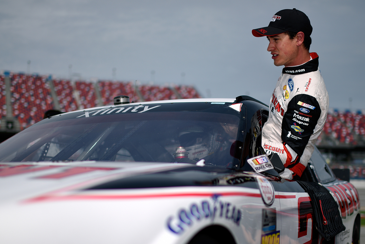 关于迈凯伦横扫阿斯顿马丁，勒克莱尔点燃赛场的信息